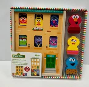 Sesame Street-Wooden Brownstone
