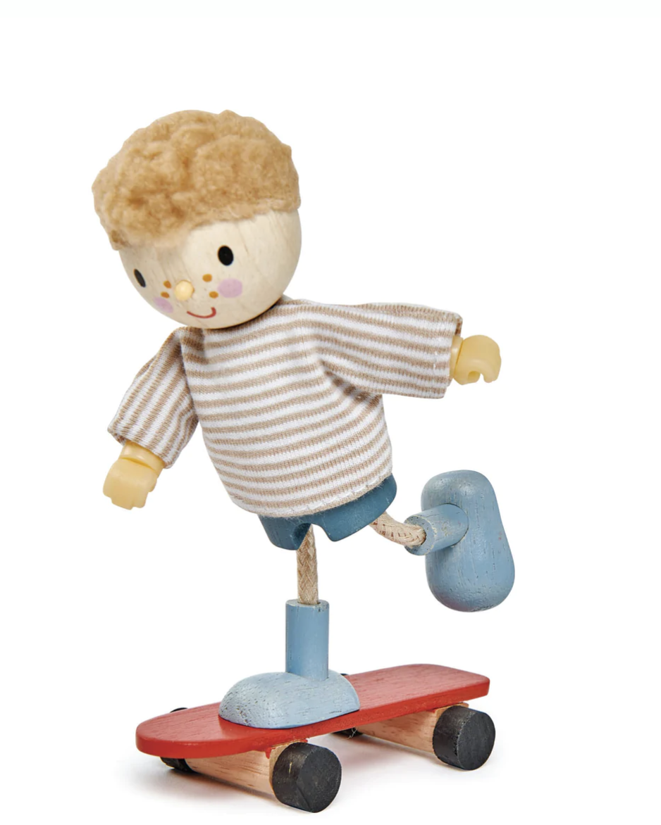 Tender Leaf - Edward and His Skateboard