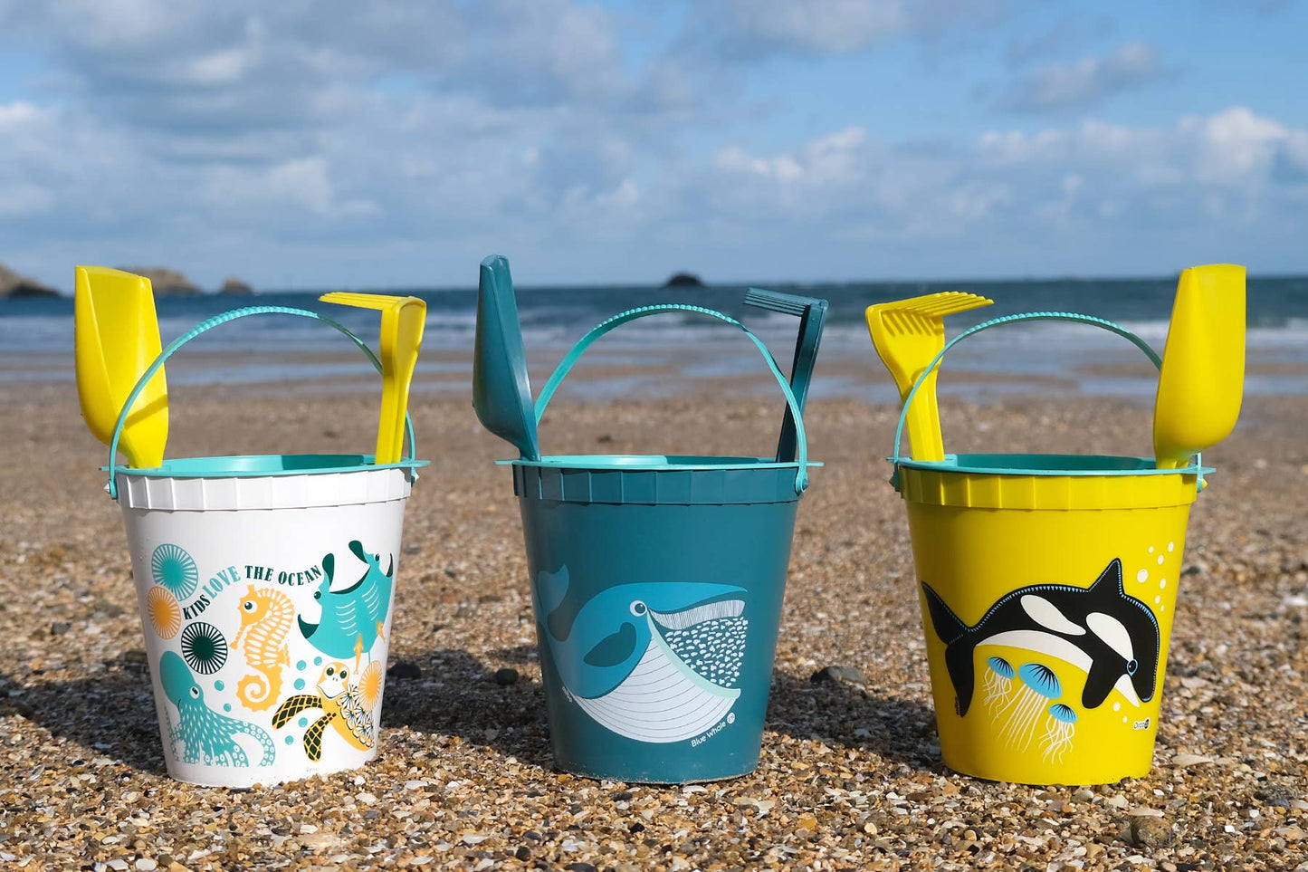 Eco Friendly Beach Sets Made From Seaweed