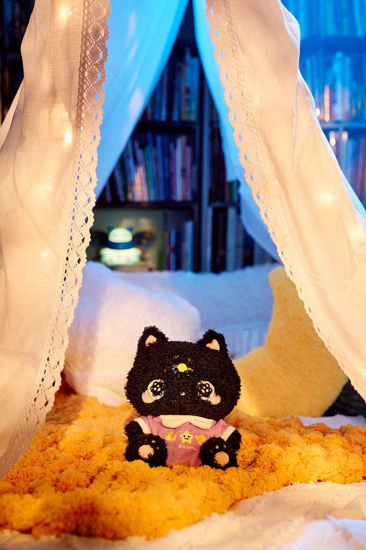 Shiloh the Cat Heatable Plush