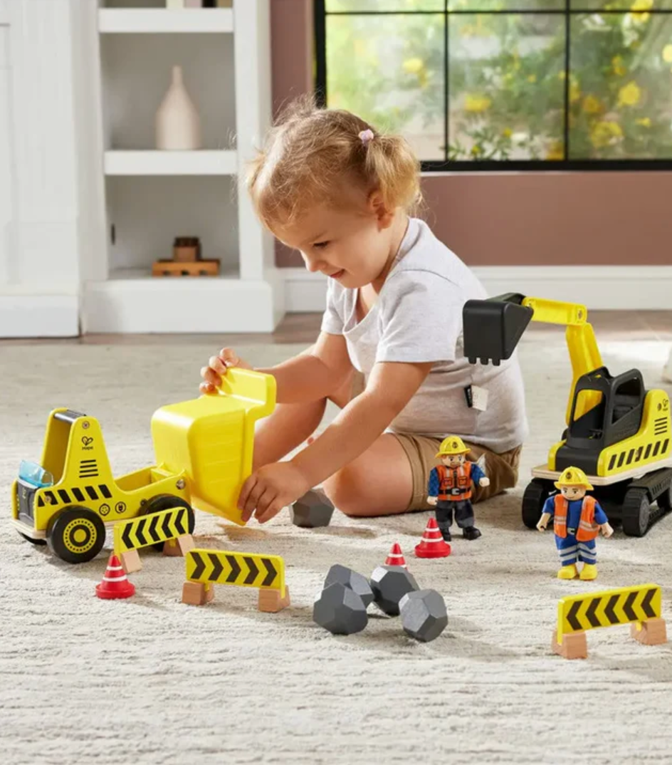 Hauler Dump Truck
