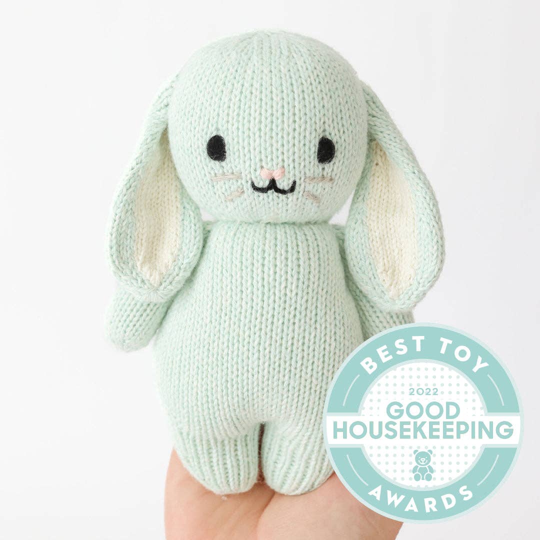 Baby bunny (mint), gives 5 meals cuddle + kind