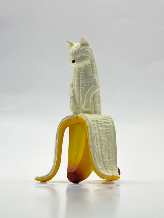 Banana Cat Gashapon