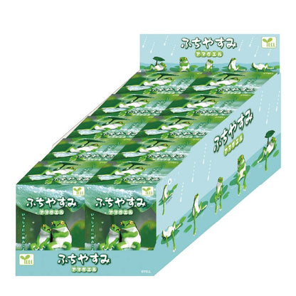 RESTING TREE FROG BLIND BOX
