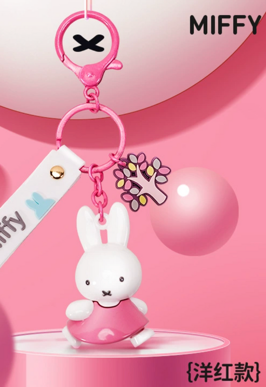Miffy Rabbit Year Keychain – Cute 3D Figure Key Ring Gift & Party Favor