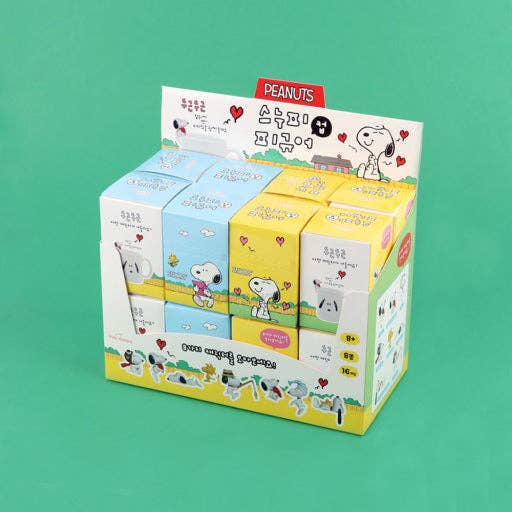 New! Peanuts Snoopy Cup Figure – Blind Box Series