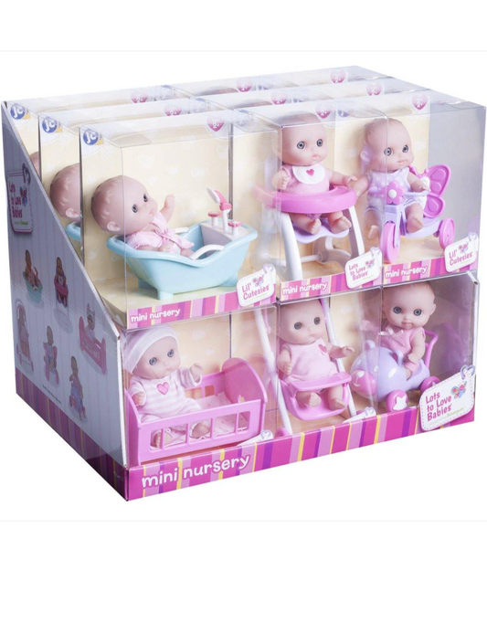 Lil' Cutesies w/Assorted Accessories in a Gift Box